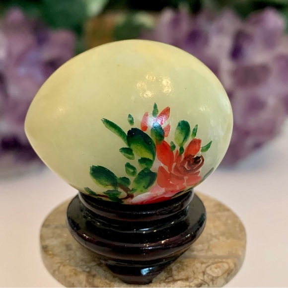 Vintage Hand Painted Green Jade Egg w Flowers Bird & Pink Roses Wood Stand 1.5" - Picture 9 of 12